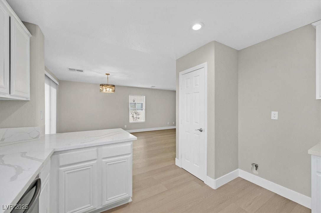 6486 Robusta Ct, Las Vegas, NV 89141 photo