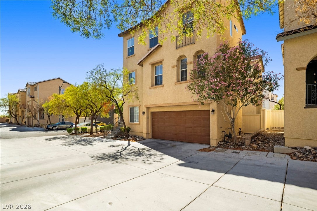 8933 Jamie Lee Ave, Las Vegas, NV 89149 photo