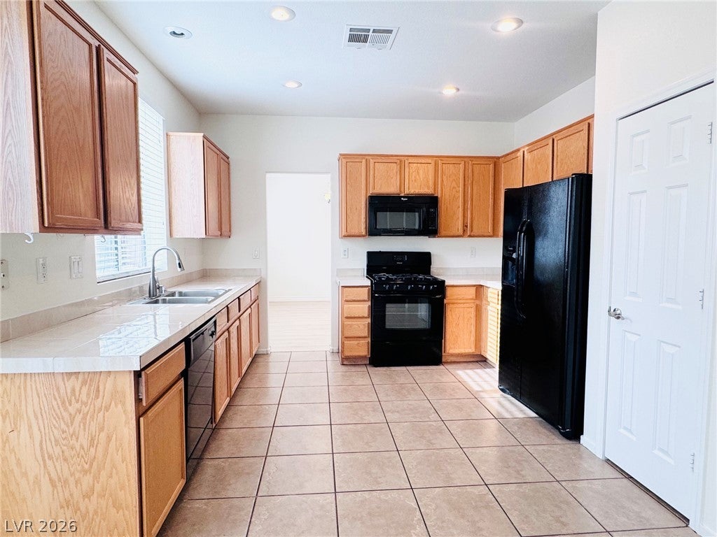 5531 Megan Faye St, North Las Vegas, NV 89031 photo