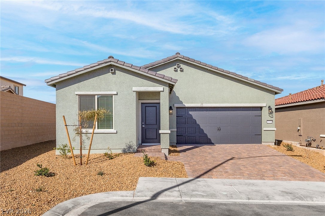 2754 Avril Point St, Las Vegas, NV 89156