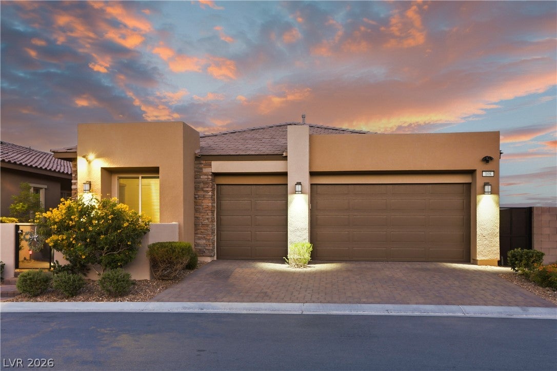 108 Agnew St, Las Vegas, NV 89138