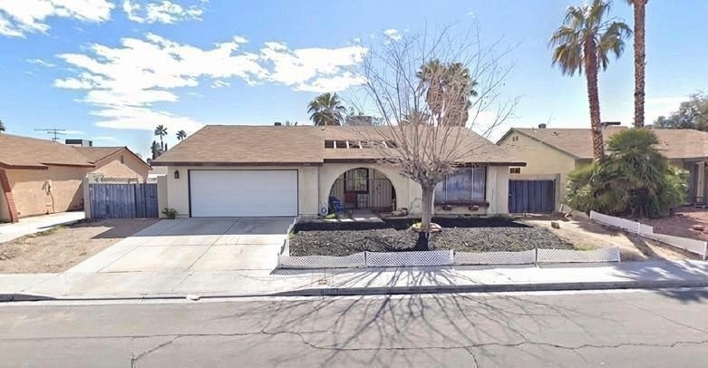 5175 Palmyra Ave, Las Vegas, NV 89146 photo