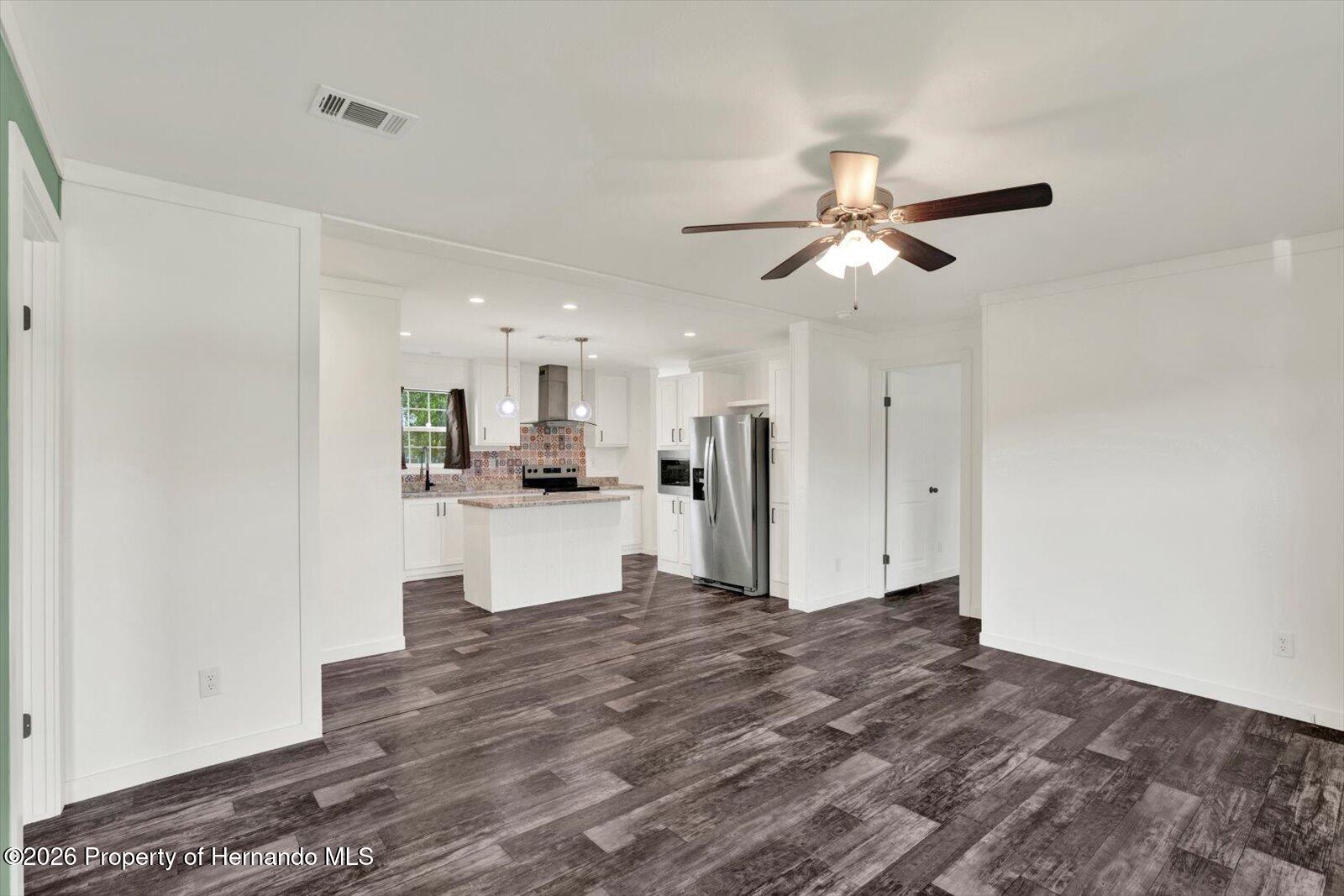 16066 Narrow St, Brooksville, FL 34604 photo