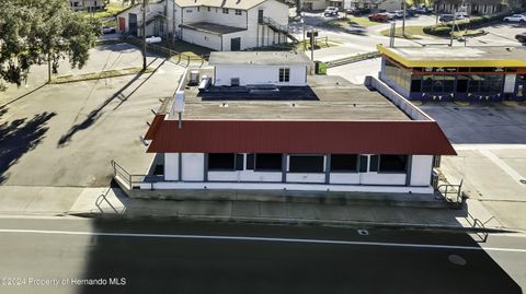 Retail in Inverness FL 104 US Hwy 41.jpg