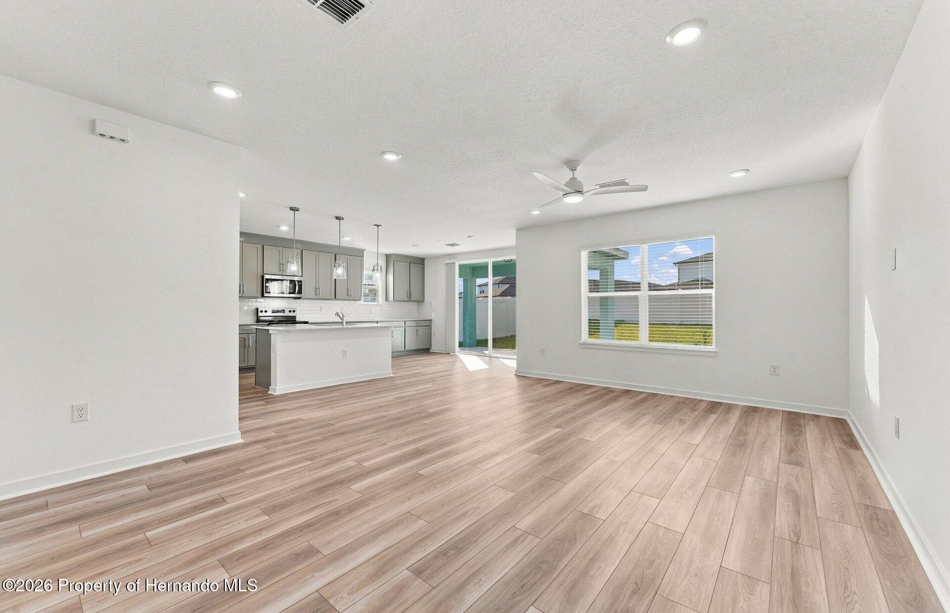 3853 Benham Rise Rd, Spring Hill, FL 34609 photo