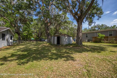 Single Family Residence in Brooksville FL 7211 Sunnyside Drive 28.jpg