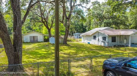 Single Family Residence in Brooksville FL 7211 Sunnyside Drive 30.jpg