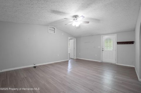 Single Family Residence in Brooksville FL 7211 Sunnyside Drive 6.jpg