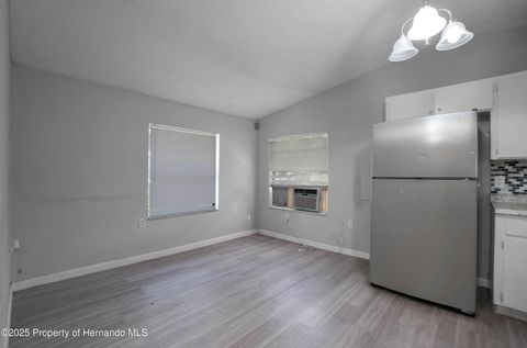 Single Family Residence in Brooksville FL 7211 Sunnyside Drive 8.jpg