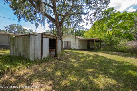 Single Family Residence in Brooksville FL 7211 Sunnyside Drive 27.jpg