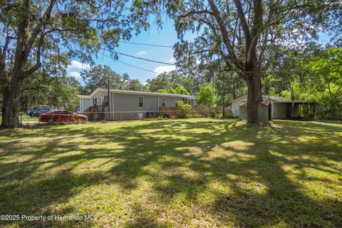 Single Family Residence in Brooksville FL 7211 Sunnyside Drive 25.jpg
