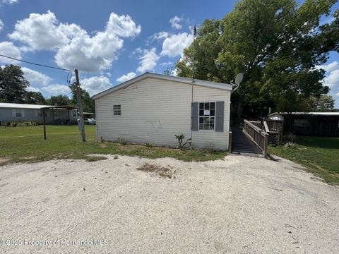 Mobile Home in Dade City FL 14915 Douglas Street.jpg