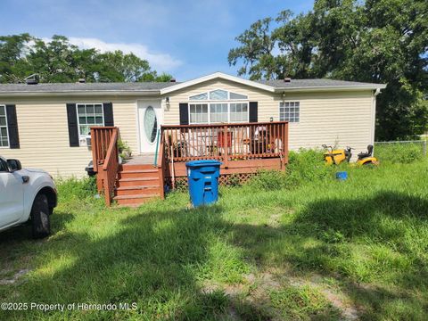 Manufactured Home in Dade City FL 33124 Jamette Road.jpg
