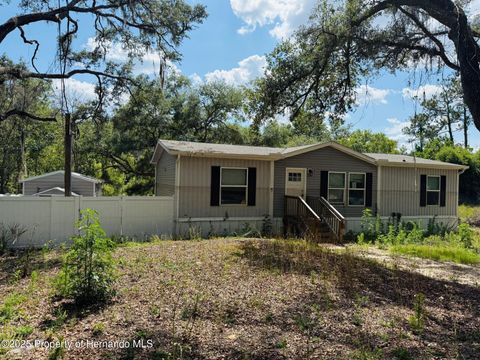 Mobile Home in Dade City FL 4319 Pocahontas Drive.jpg