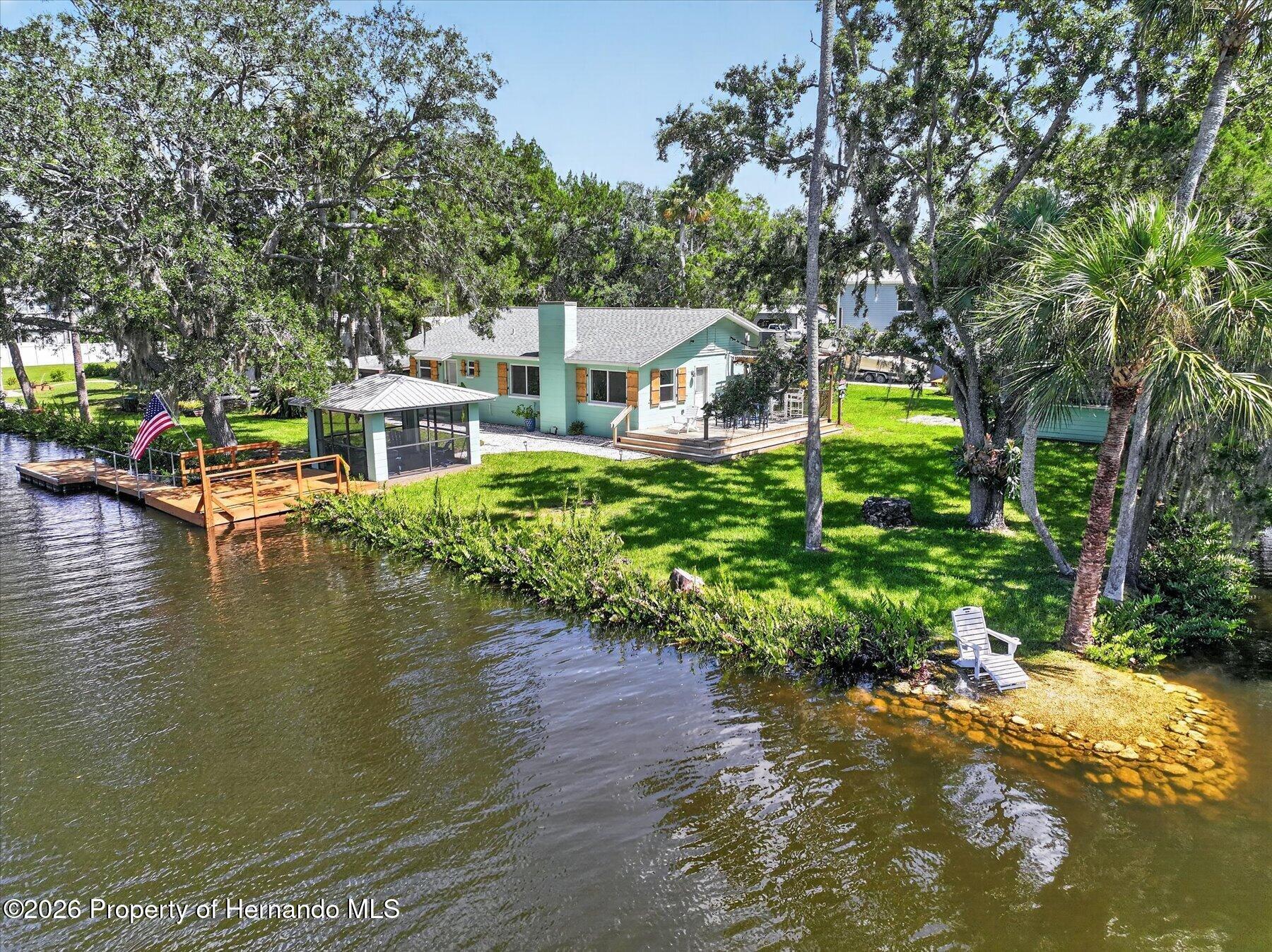 6086 Island Dr, Weeki Wachee, FL 34607 photo
