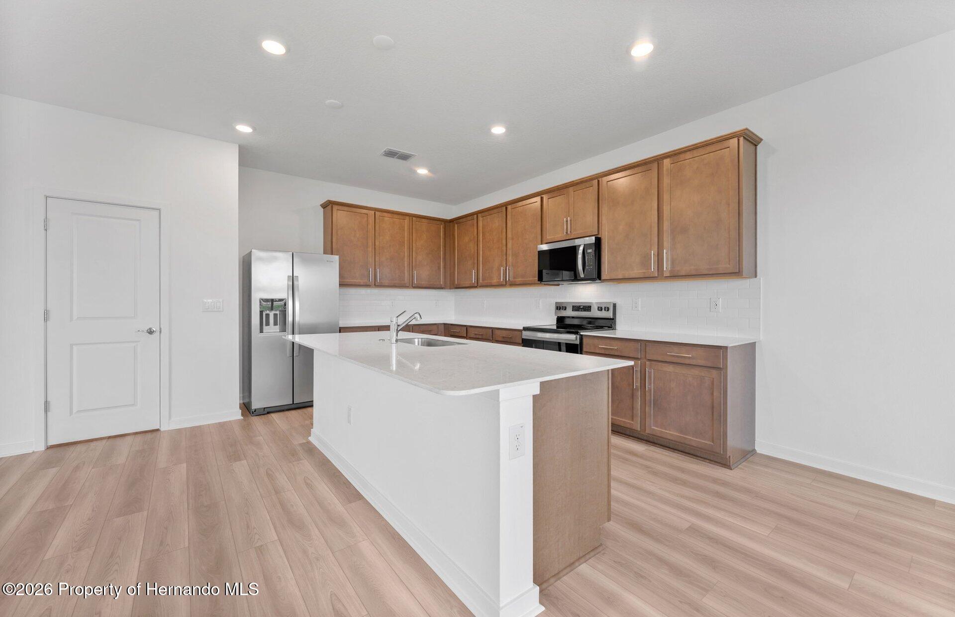 4264 Obsidian Dr, Spring Hill, FL 34609 photo