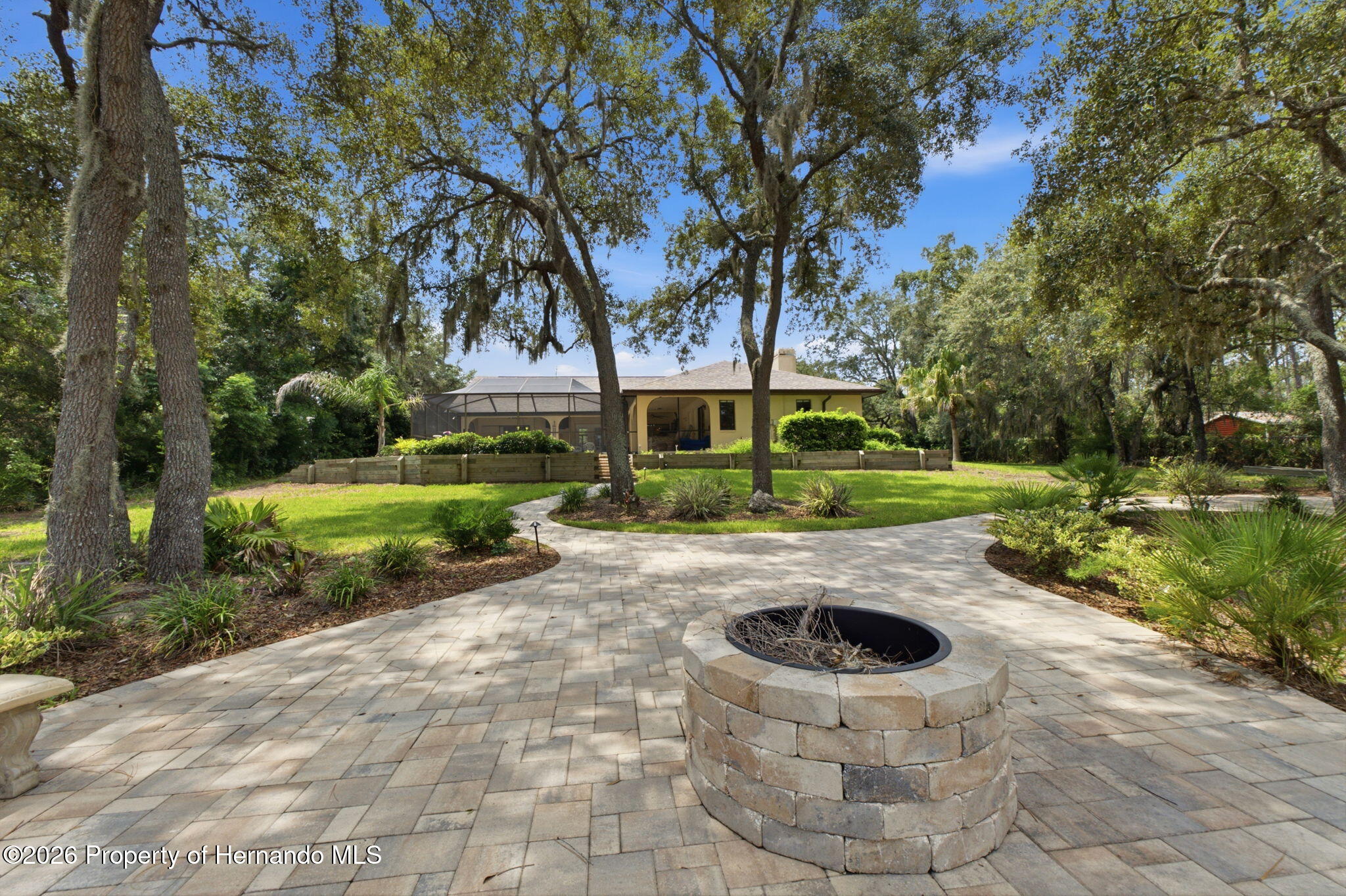 10307 Waters Edge Ct, Weeki Wachee, FL 34613 photo