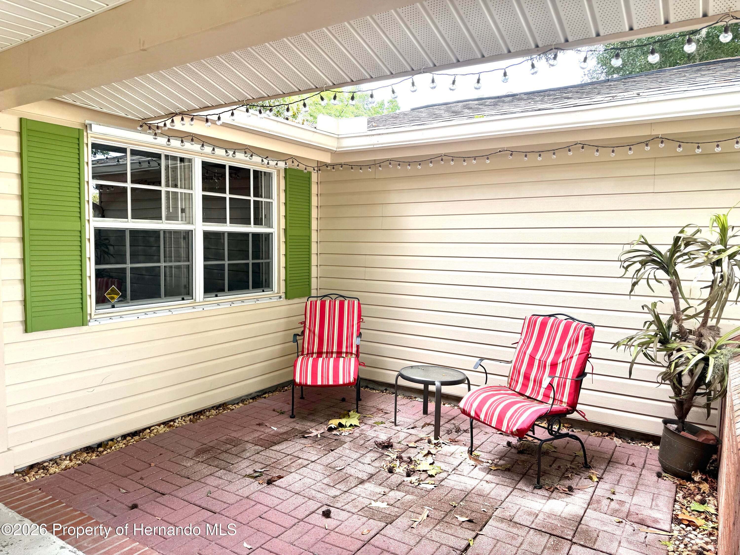 12204 Bear Creek Ln, Hudson, FL 34667 photo