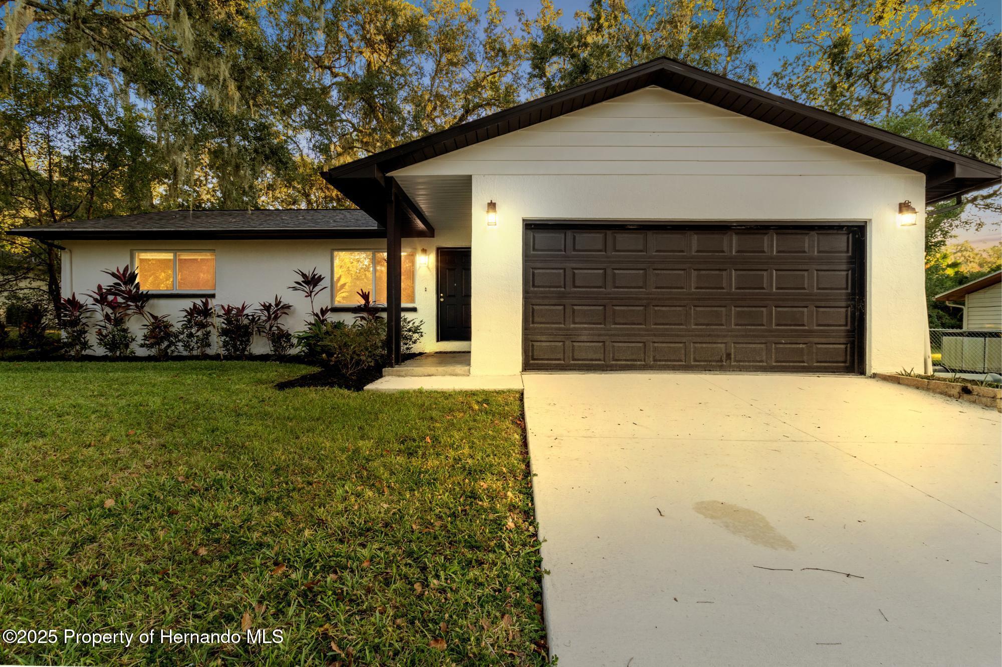 609 Holley St, Brooksville, FL 34601 photo