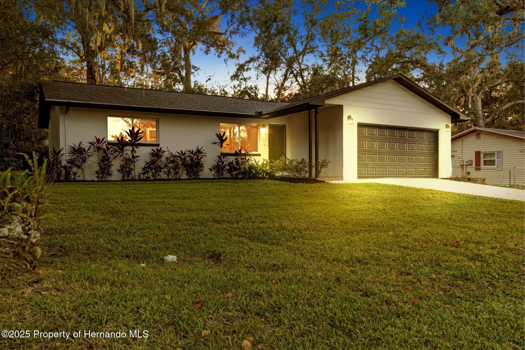 609 Holley St, Brooksville, FL 34601 photo