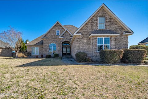 Single Family Residence in Bonaire GA 610 Trails End Circle.jpg