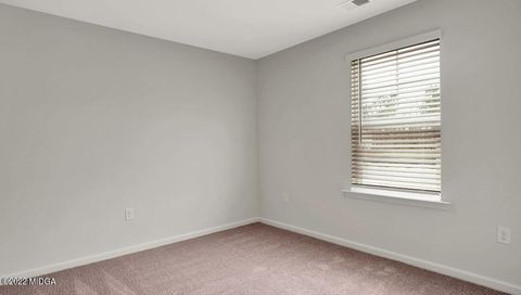 Single Family Residence in Bonaire GA 1402 Adirondac Way 17.jpg