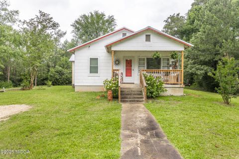 Single Family Residence in Gray GA 4009 Gray Highway.jpg