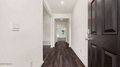 Single Family Residence in Bonaire GA 105 Ike Court 11.jpg