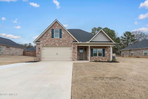 Single Family Residence in Forsyth GA 111 Presidents Way.jpg