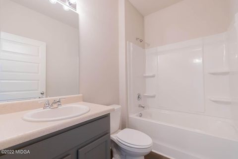 Single Family Residence in Bonaire GA 1399 Adirondac Way 21.jpg