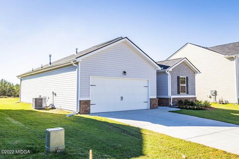 Single Family Residence in Bonaire GA 1399 Adirondac Way 26.jpg