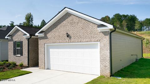 Single Family Residence in Bonaire GA 1399 Adirondac Way 27.jpg