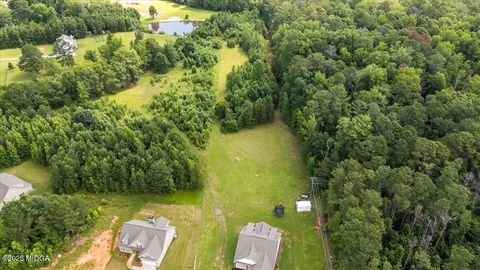 Single Family Residence in Gray GA 309 Davis Road 28.jpg