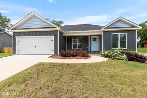 Single Family Residence in Cochran GA 115 Plantation Road.jpg