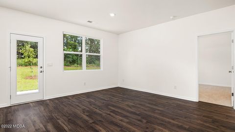Single Family Residence in Bonaire GA 1400 Adirondac Way 25.jpg