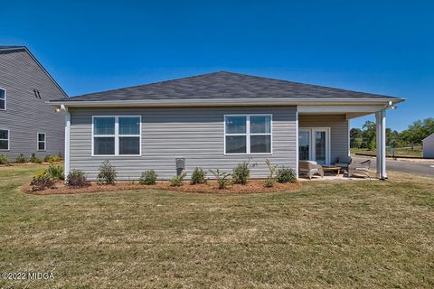 Single Family Residence in Bonaire GA 103 Ike Court 40.jpg