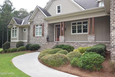 Single Family Residence in Macon GA 712 Irongate.jpg
