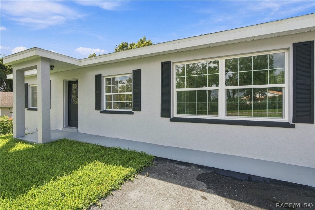33 North Ave, Brooksville, FL 34601 photo