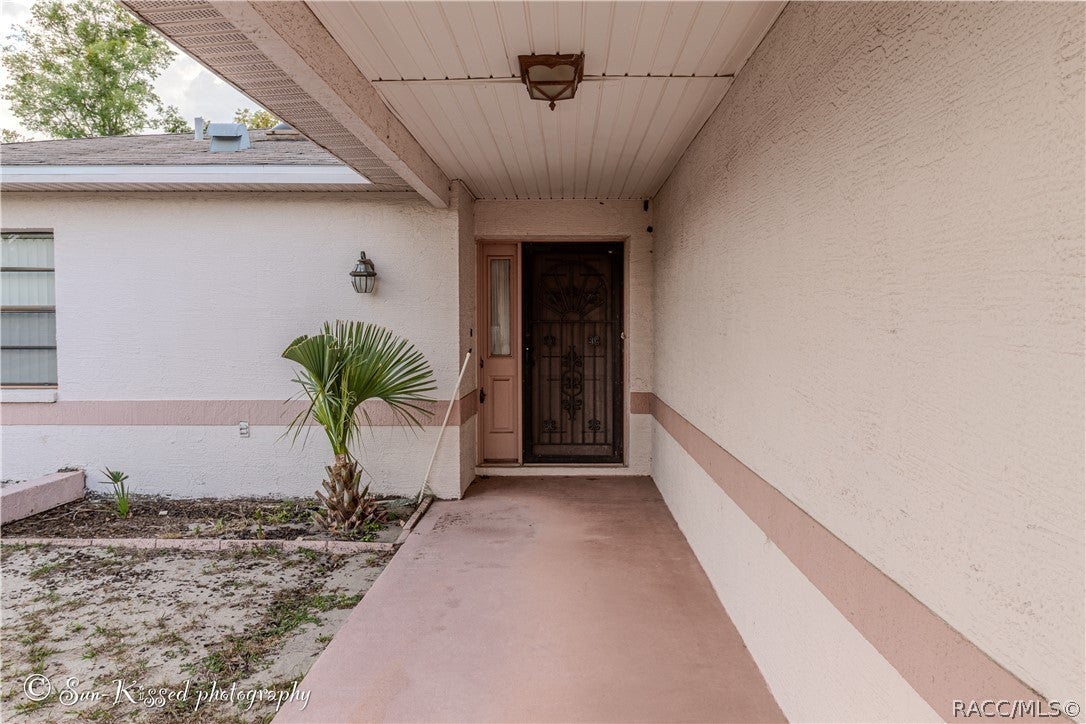 2508 Landover Blvd, Spring Hill, FL 34609 photo