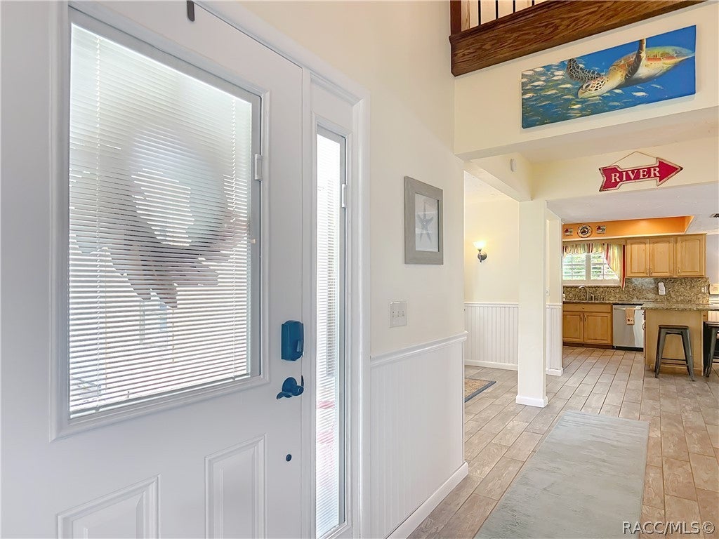 857 N Palm Spring Terrace, Crystal River, FL 34429 photo