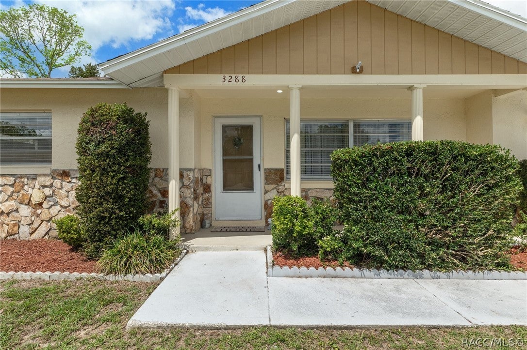 3288 N Maidencane Dr, Beverly Hills, FL 34465 photo