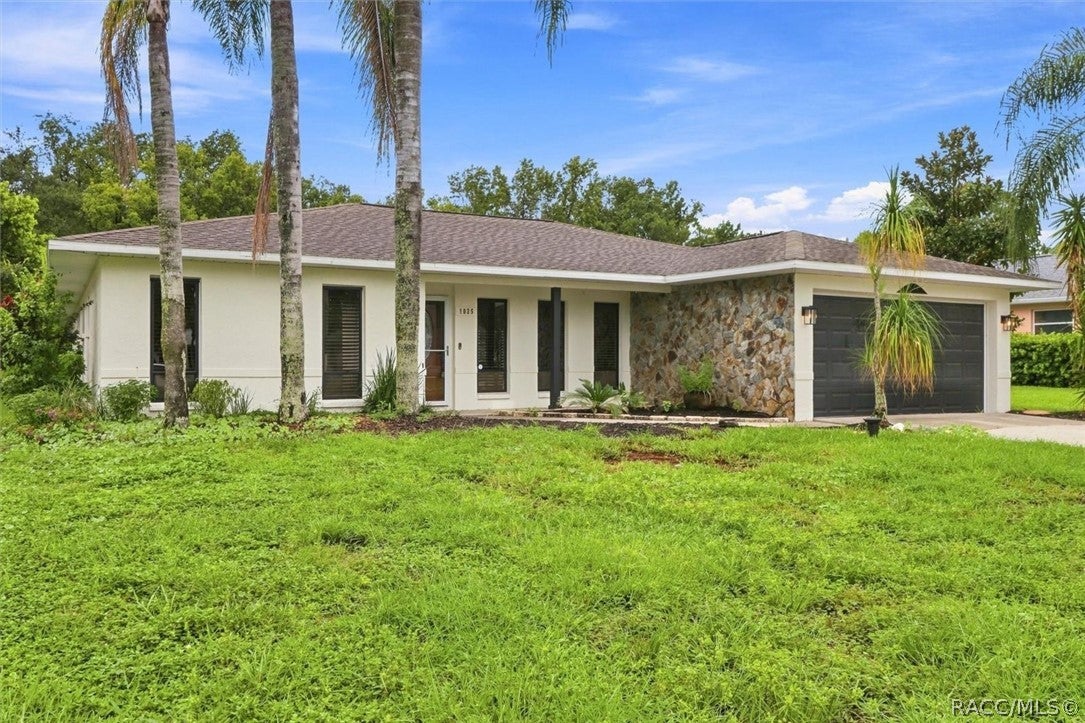 1025 5 Ave, Crystal River, FL 34429