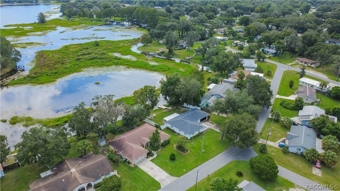 520 Lakewood Dr, Inverness, FL 34450 photo