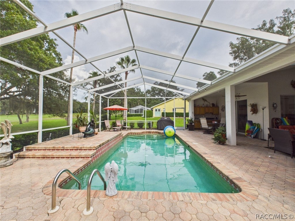 277 E Liberty St, Hernando, FL 34442 photo