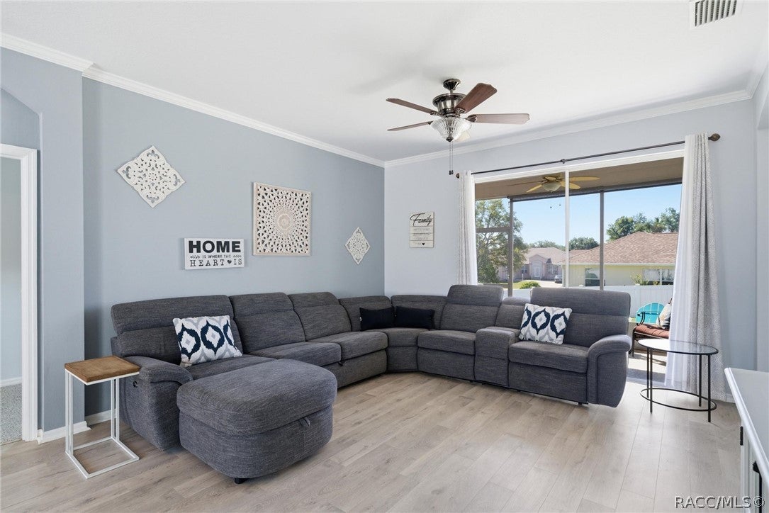 224 W Rexford Dr, Beverly Hills, FL 34465 photo