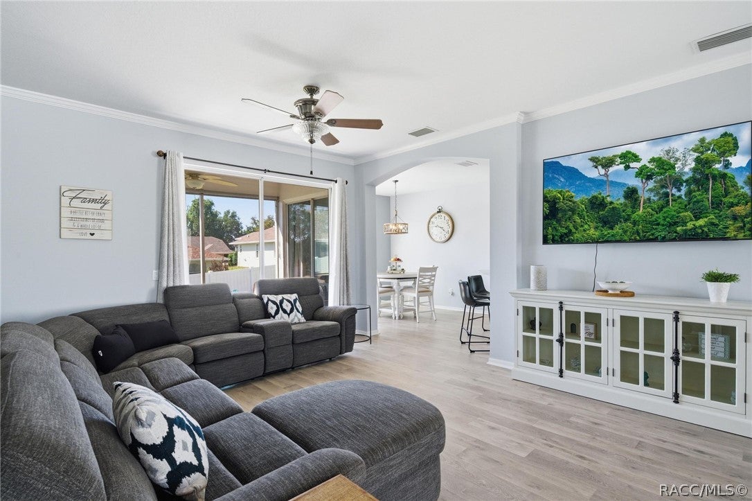 224 W Rexford Dr, Beverly Hills, FL 34465 photo