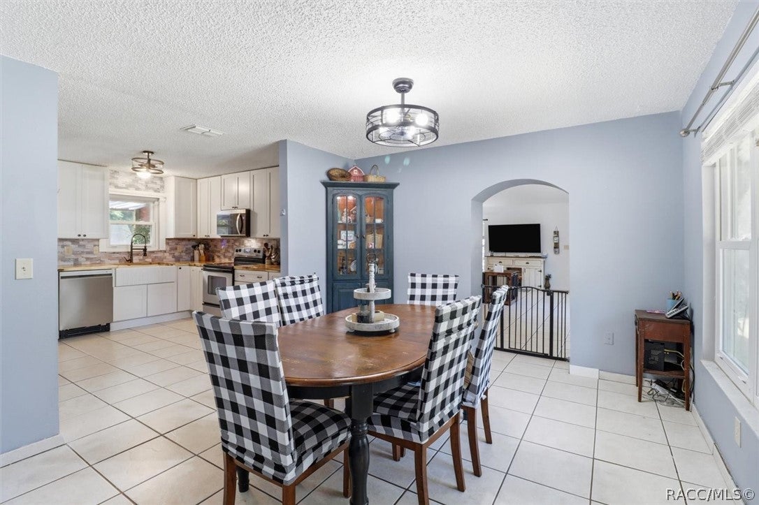 5515 S Bluegill Way, Floral City, FL 34436 photo
