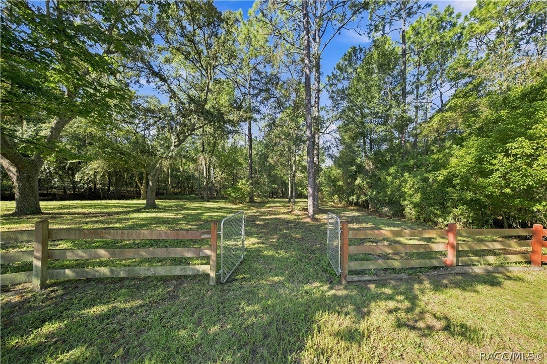 9712 SW 206 Cir, Dunnellon, FL 34431 photo