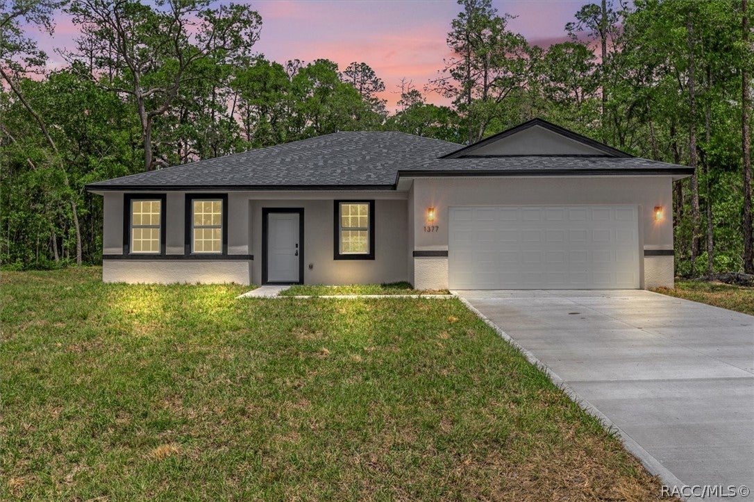 1377 Alexander Dr, Citrus Springs, FL 34434
