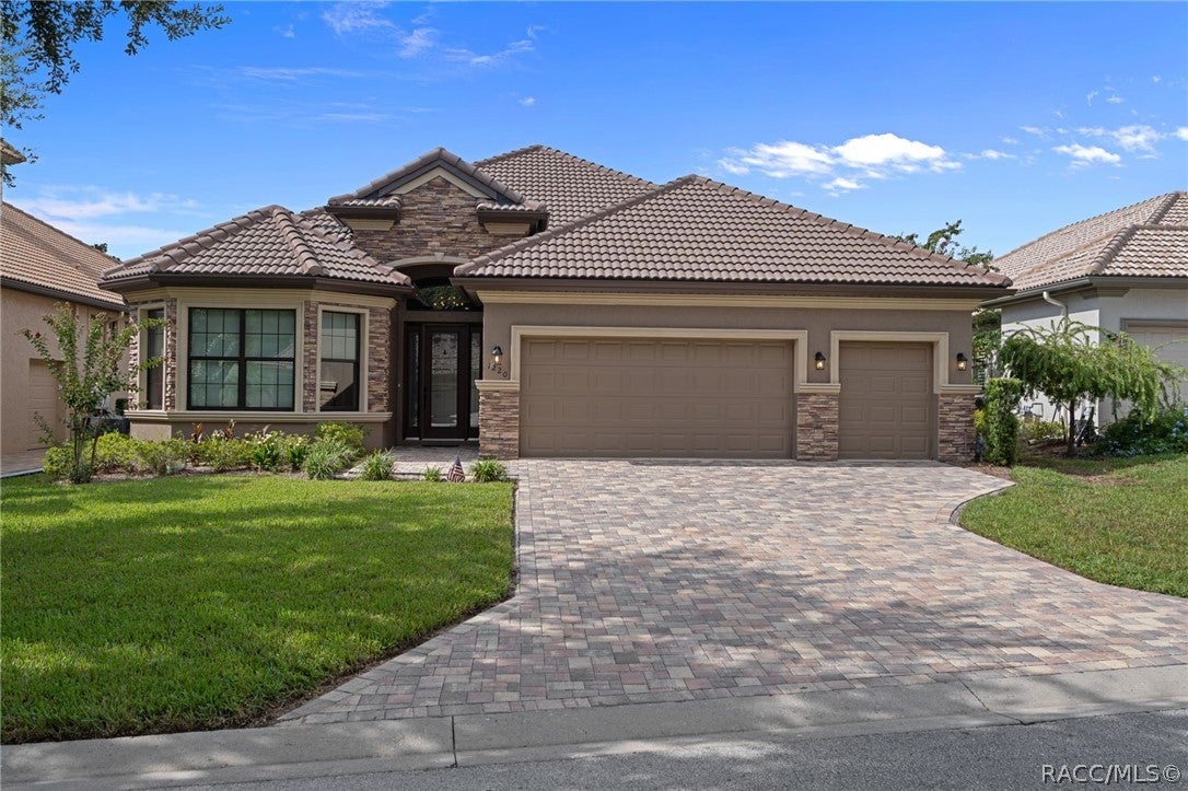 1220 W Skyview Landing Dr, Hernando, FL 34442 photo